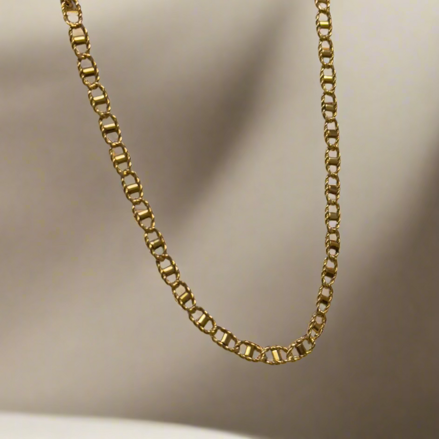 Previously Owned 9ct Yellow Gold  Fancy Link Chain 18"