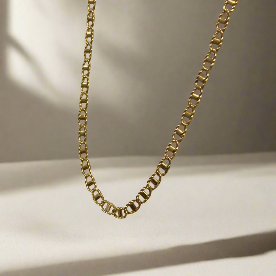 Previously Owned 9ct Yellow Gold  Fancy Link Chain 18"