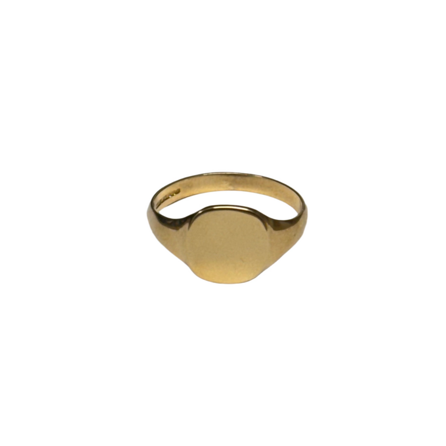 Previously Owned 9ct Yellow Gold Cushion Signet Ring